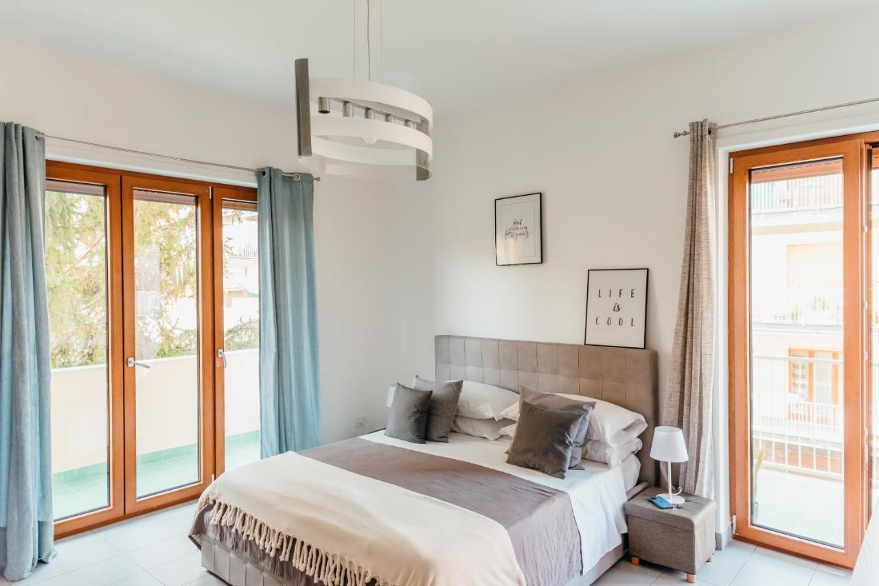 Sorrento City Apartment Bagian luar foto